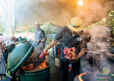 Керамический гриль Big Green Egg Extra Large Керамический гриль Big Green Egg Extra Large