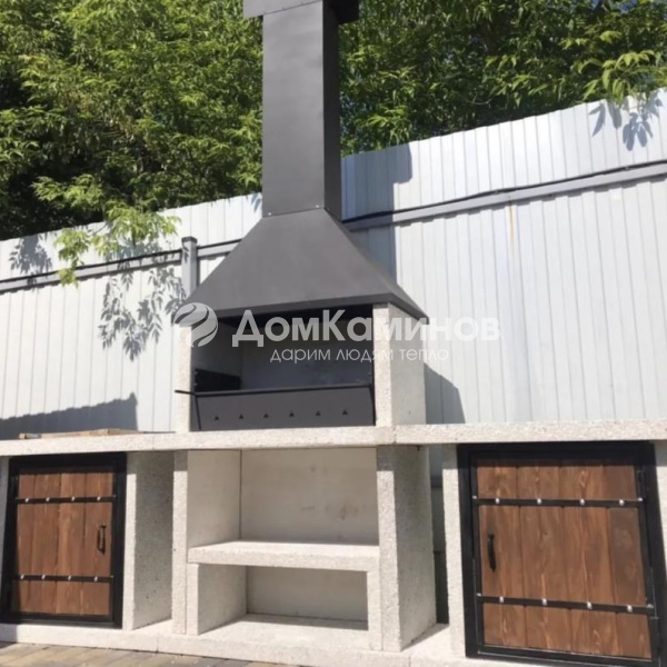 Барбекю комплекс в белом камне